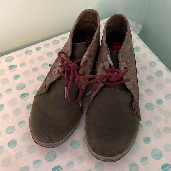 Merrell suede booties grey size 6 performance footwear - Picture 2 of 11